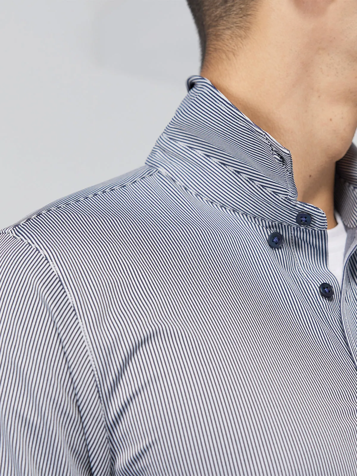 Commuter Performance Comfort Dress Shirt