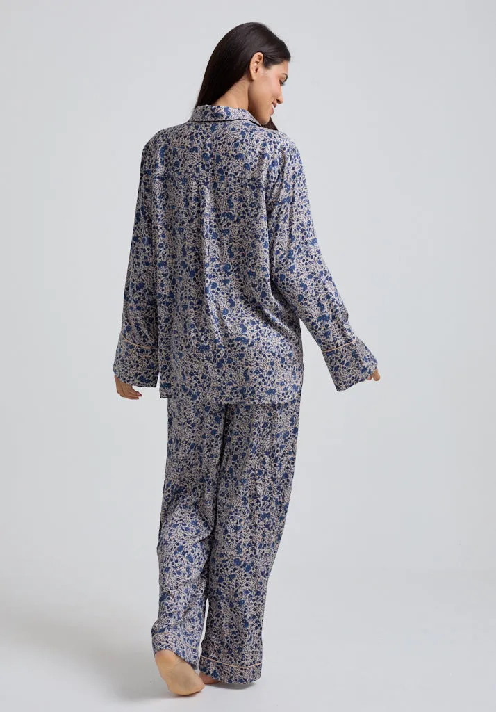 Evie Long Sleeve Aster Print Pyjama Set In Blue