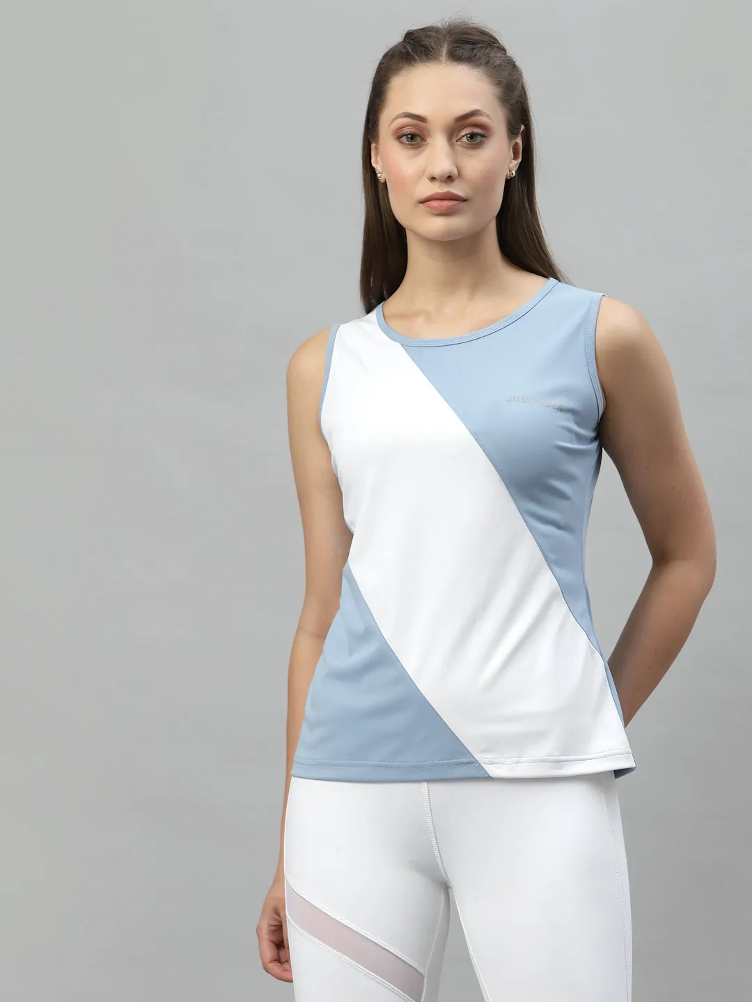 JUMP USA Women Cashmere Blue & White Tank T-shirt