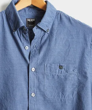 Lightweight Button Down Shirt in Navy