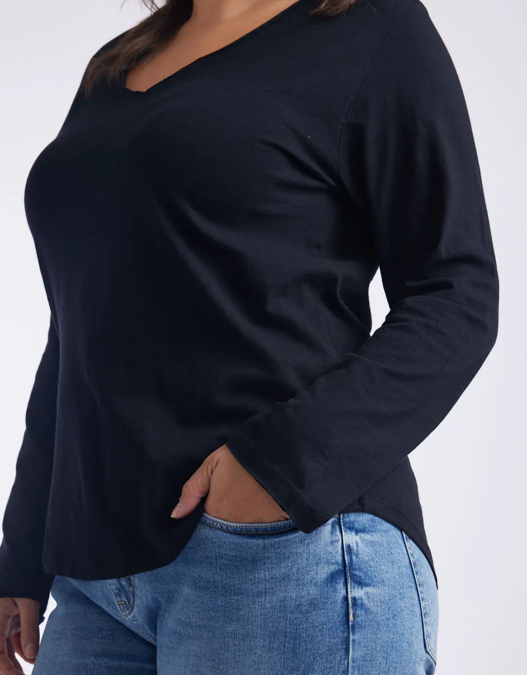 Original V-Neck Long Sleeve T-Shirt - Black