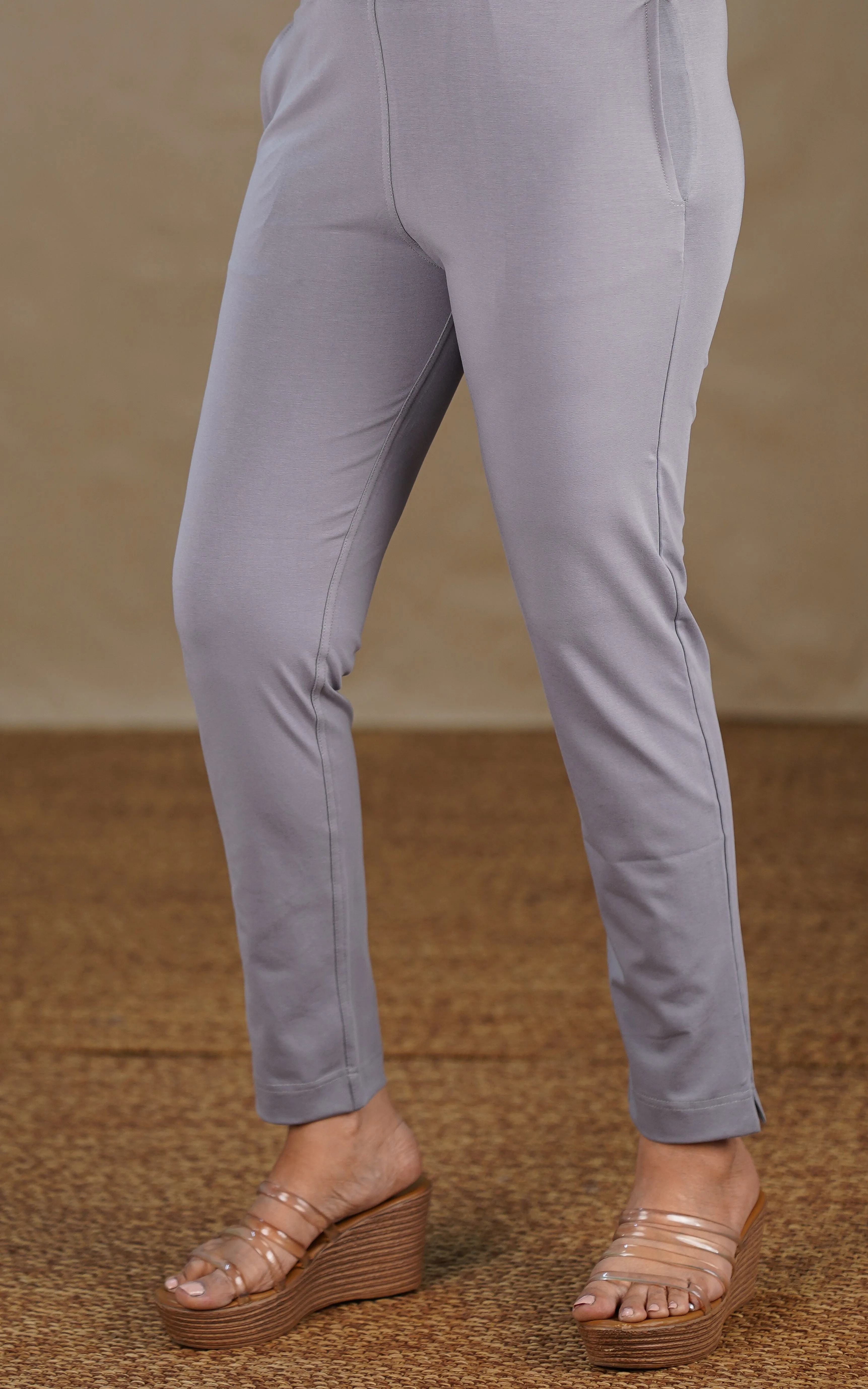 Straight Fit Stretchable Pant Grey